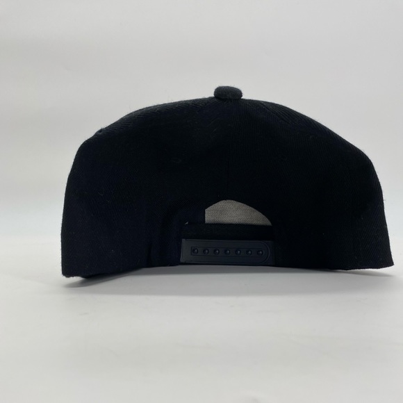 Black Studded SnapBack Hat - Picture 3 of 4